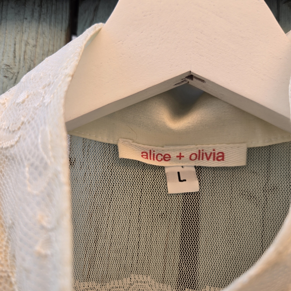 Alice + Olivia Sheer Silk Lace Blouse – Vintage, Ivory, Large - Picture 8 of 9